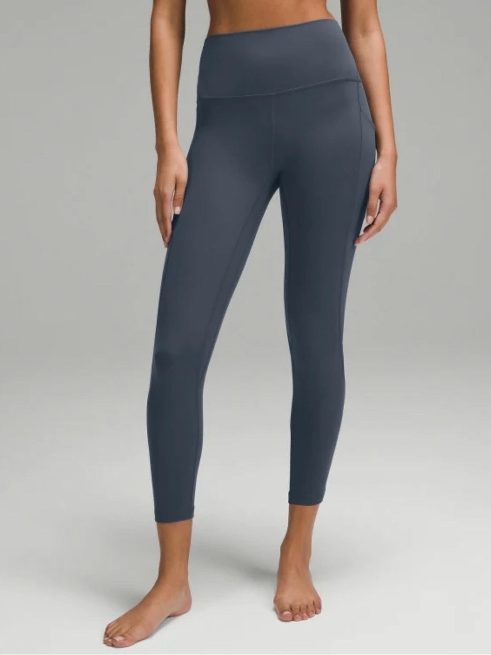 Lululemon Leggings in Charcoal Gray size 4